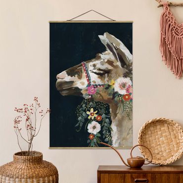 Stoffen schilderij met posterlijst Lama With Floral Decoration II