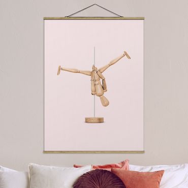Stoffen schilderij met posterlijst Pole Dance With Wooden Figure