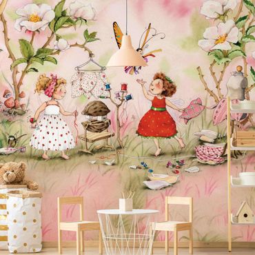 Fotobehang Little Strawberry Strawberry Fairy - Tailor Room