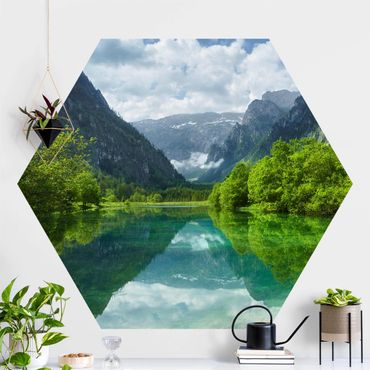 Hexagon Behang Mountain Lake With Reflection