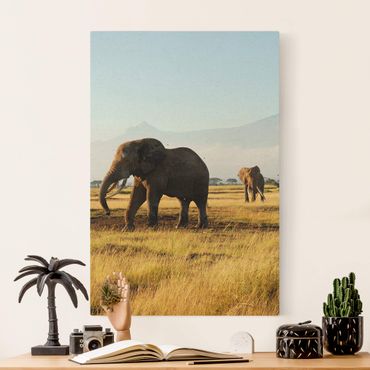 Natuurlijk canvas schilderijen Elephants In Front Of Kilimanjaro In Kenya