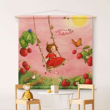 Wandtapijt - The Strawberry Fairy - Tree Swing