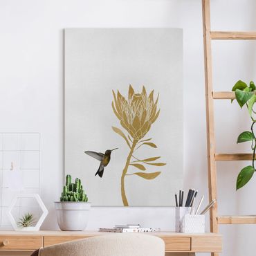 Canvas schilderijen Hummingbird And Tropical Golden Blossom