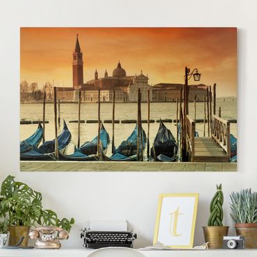 Canvas schilderijen Gondolas In Venice