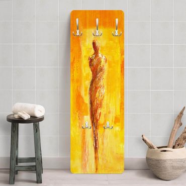 Wandkapstokken houten paneel Petra Schüßler - Figure In Yellow
