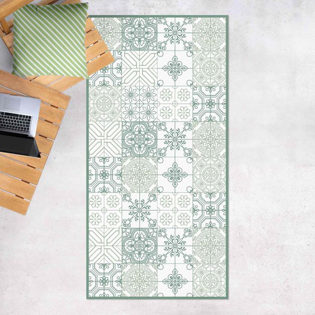 Balkonkleden Floral Tile Pattern Small Parts In Shades Of Green