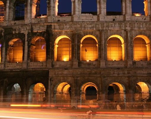 Wastafelonderkasten Colosseum in Rome at night