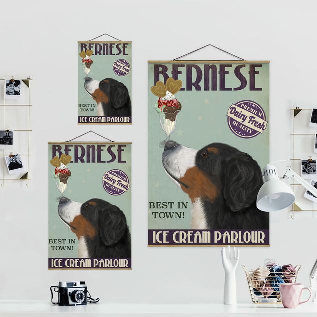 Stoffen schilderij met posterlijst Bernese Mountain Dog With Ice
