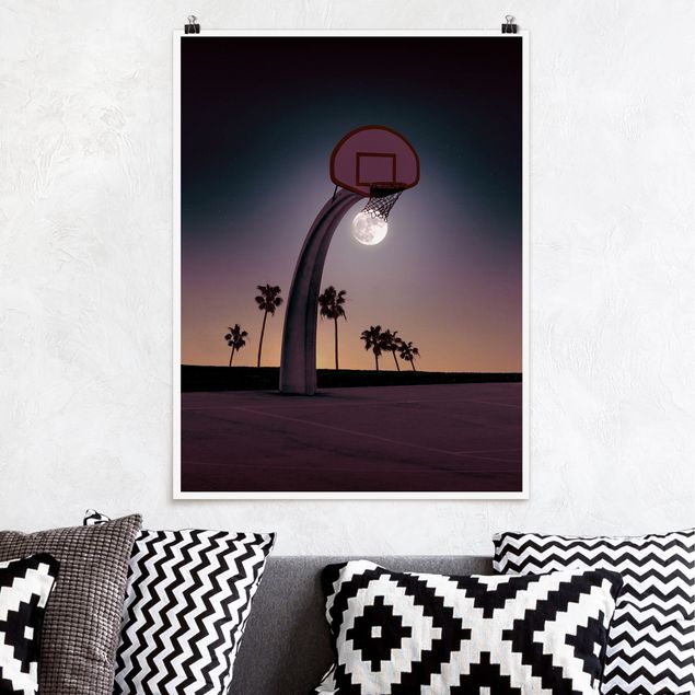Posters Basketball With Moon