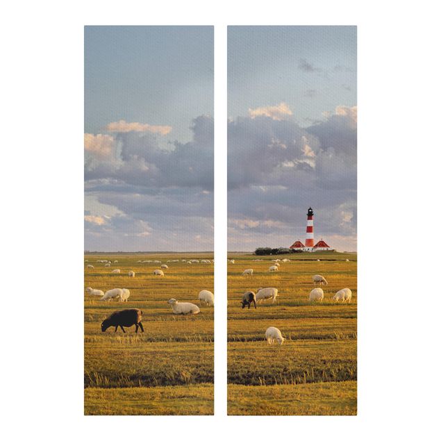 Canvas schilderijen - 3-delig North Sea Lighthouse With Flock Of Sheep