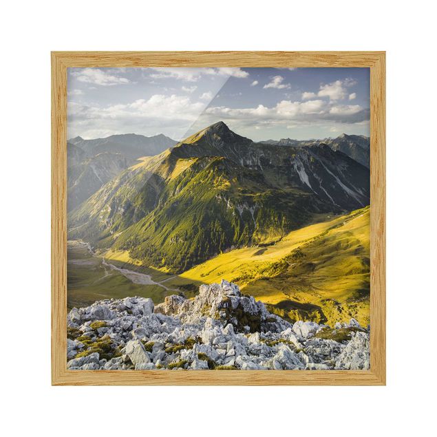 Ingelijste posters Mountains And Valley Of The Lechtal Alps In Tirol