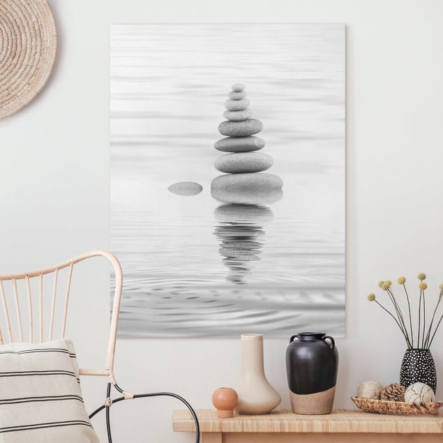 Canvas schilderijen Stone Tower In Water Black And White