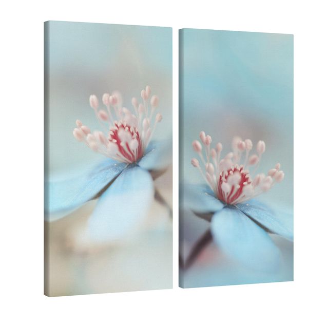 Canvas schilderijen - 2-delig  Flowers In Light Blue