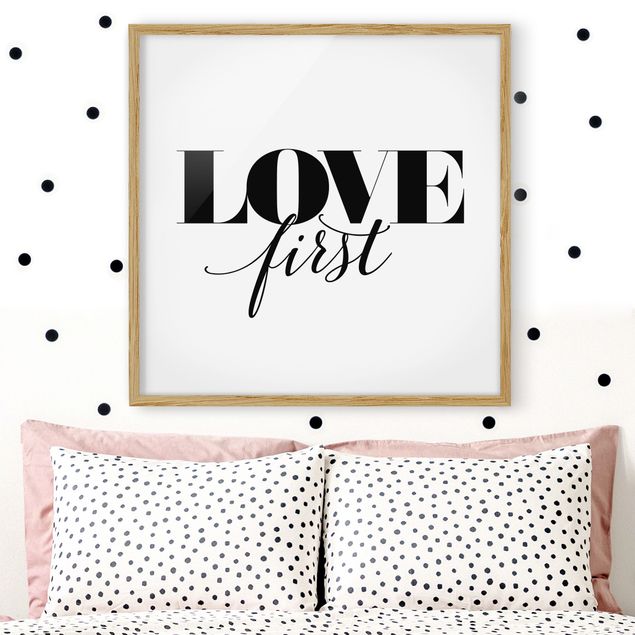 Ingelijste posters Love First