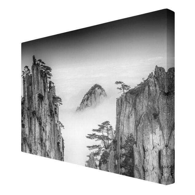 Canvas schilderijen Rocks In Fog In Black And White