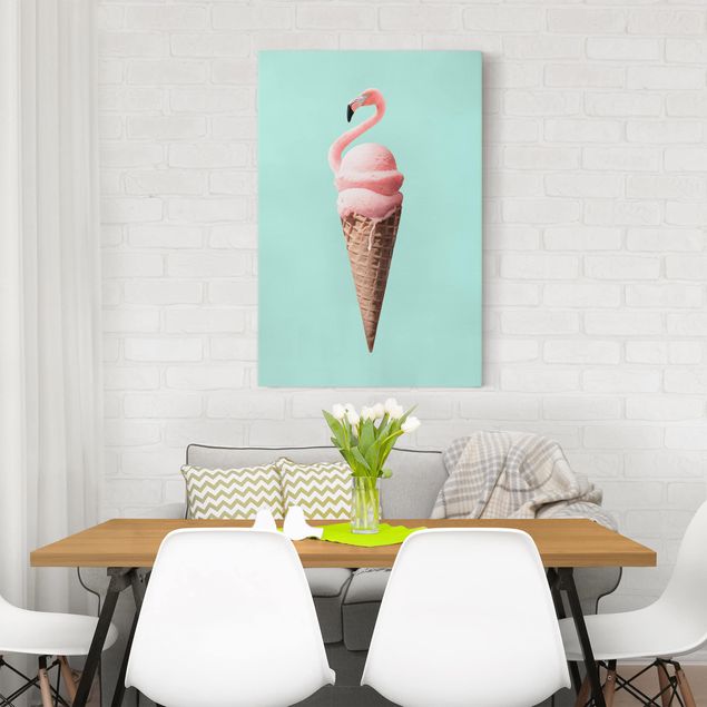 Canvas schilderijen Ice Cream Cone With Flamingo