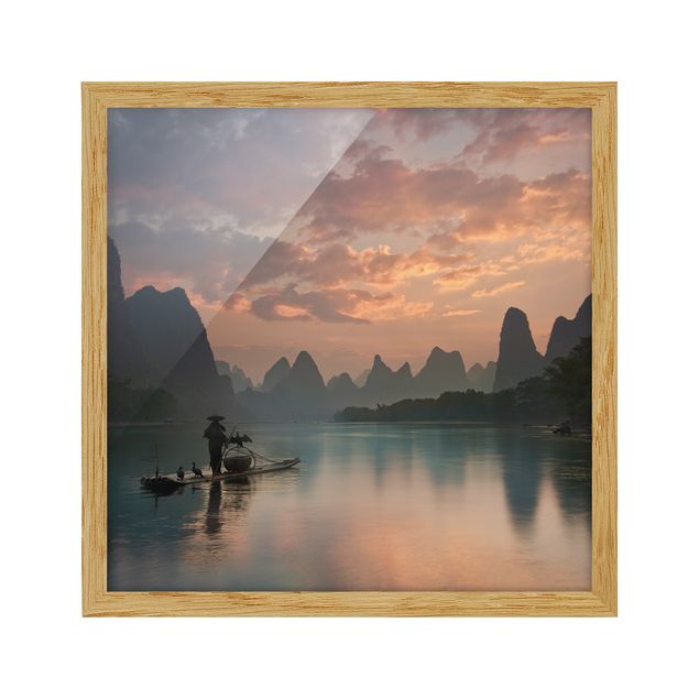 Ingelijste posters Sunrise Over Chinese River