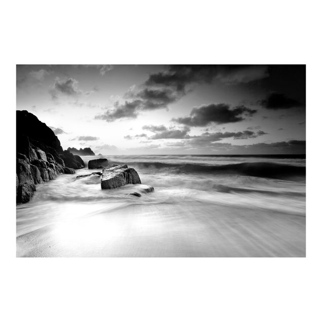 Fotobehang At The Ocean In Cornwall Black And White