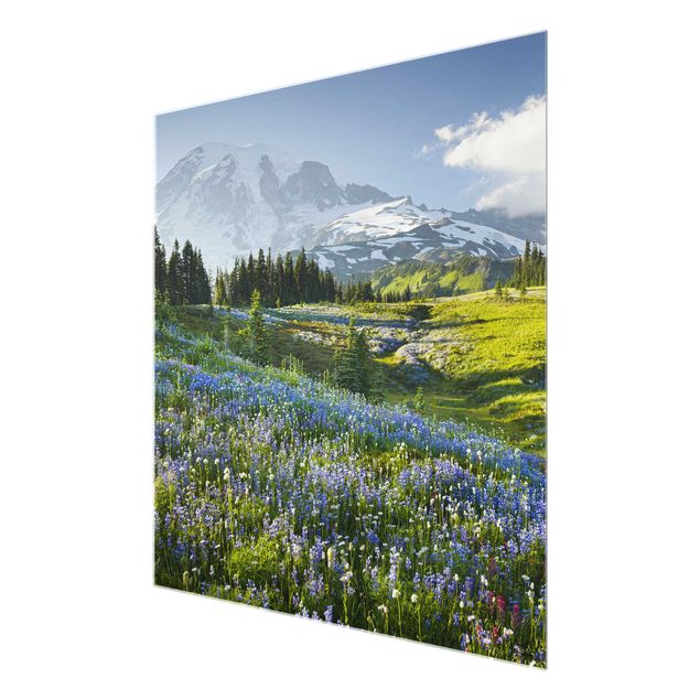 Glasschilderijen - Mountain Meadow With Red Flowers in Front of Mt. Rainier