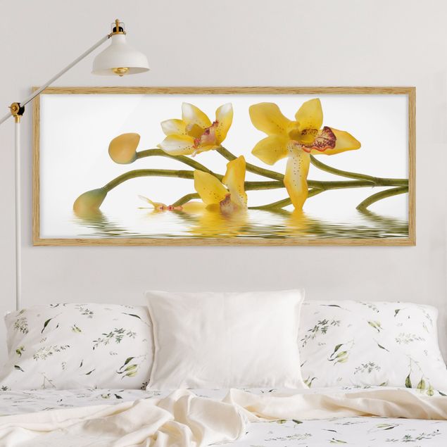 Ingelijste posters Saffron Orchid Waters