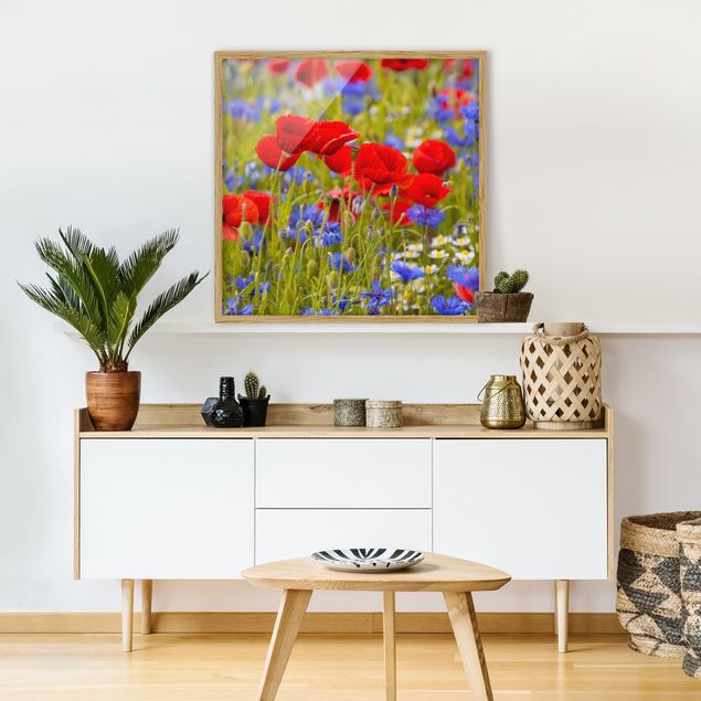 Ingelijste posters Summer Meadow With Poppies And Cornflowers