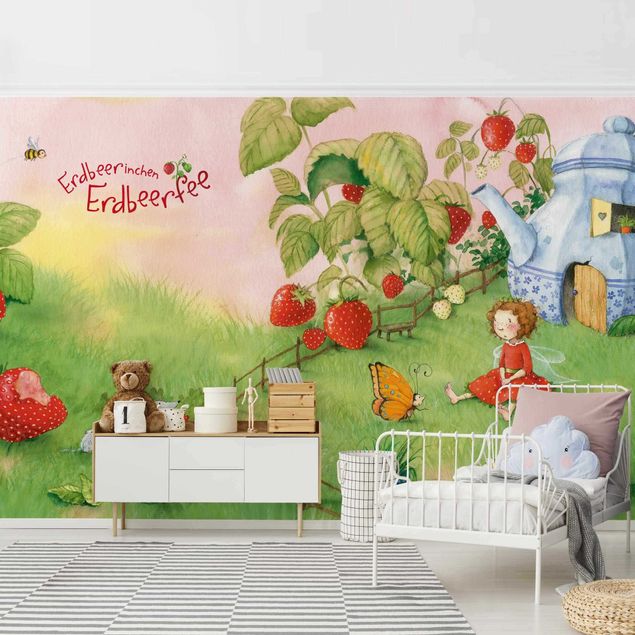 Arena Verlag Little Strawberry Strawberry Fairy - In The Garden