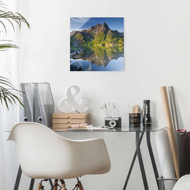 Glasschilderijen Mountain Landscape With Water Reflection In Norway
