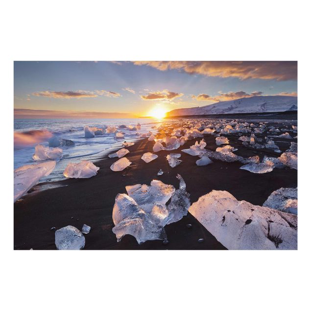 Glasschilderijen Chunks Of Ice On The Beach Iceland