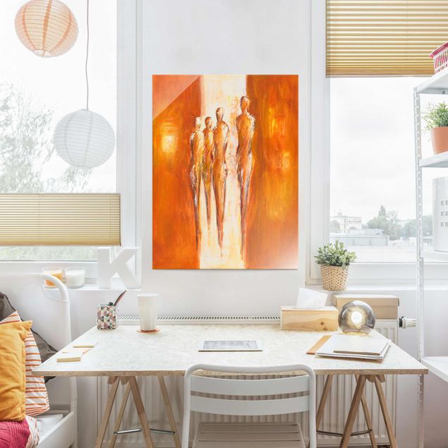 Glasschilderijen Petra Schüßler - Four Figures In Orange 02