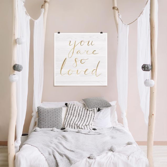 Posters Wooden Wall White - Loved