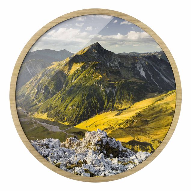Rond schilderijen Montagne e valle delle Alpi della Lechtal in Tirolo