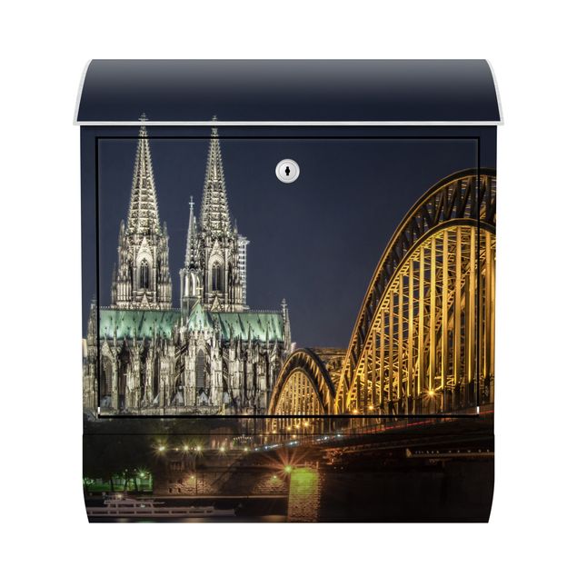 Brievenbussen Cologne Cathedral