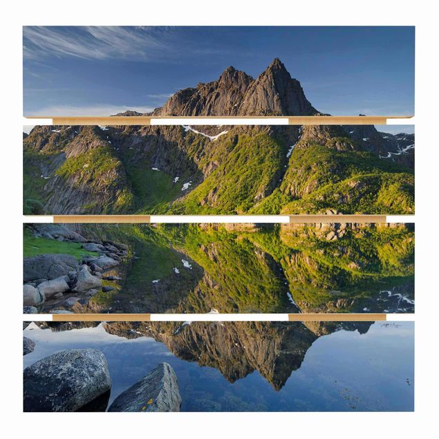 Houten schilderijen op plank Mountain Landscape With Water Reflection In Norway