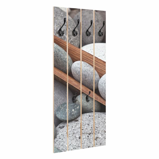 Wandkapstokken houten pallet Still Life With Grey Stones