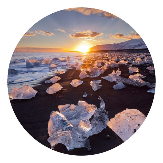 Behangcirkel Chunks Of Ice On The Beach Iceland