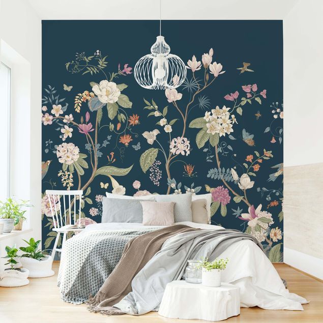 Fotobehang - Illustrated Floral Chinoiserie On Dark Blue