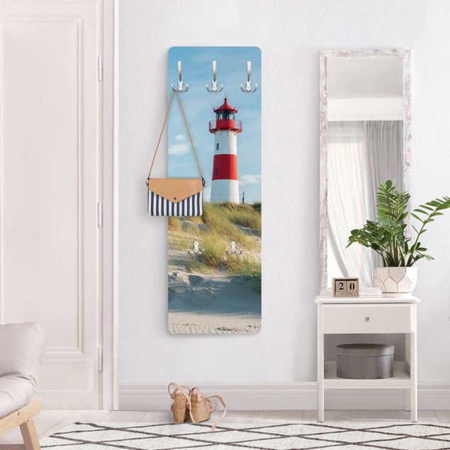 Wandkapstokken houten paneel Lighthouse At The North Sea