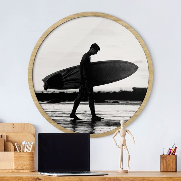 Gerahmte Bilder Rund Shadow Surfer Boy In Profile