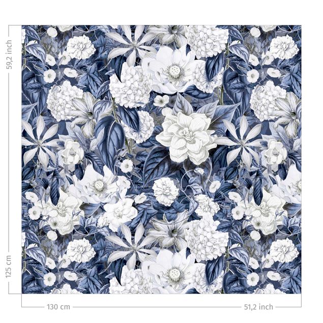 bloem gordijnen White Flowers In Front Of Blue