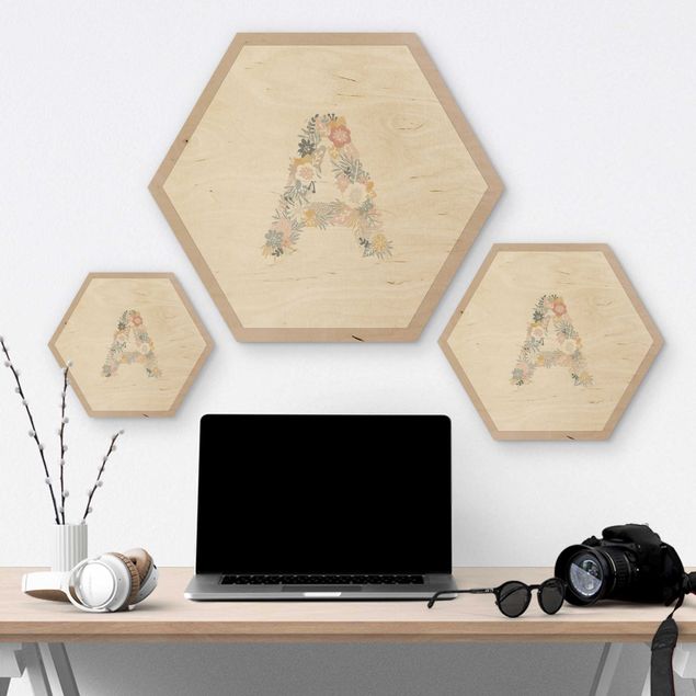 Hexagons houten schilderijen Desired Letter Flower Pastel